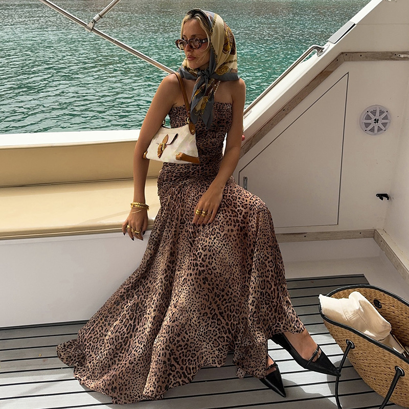 Summer Women Leopard Print Tube Top Dress Street Sexy Sexy Waist Trimming Package Hip A line Vacation Dress