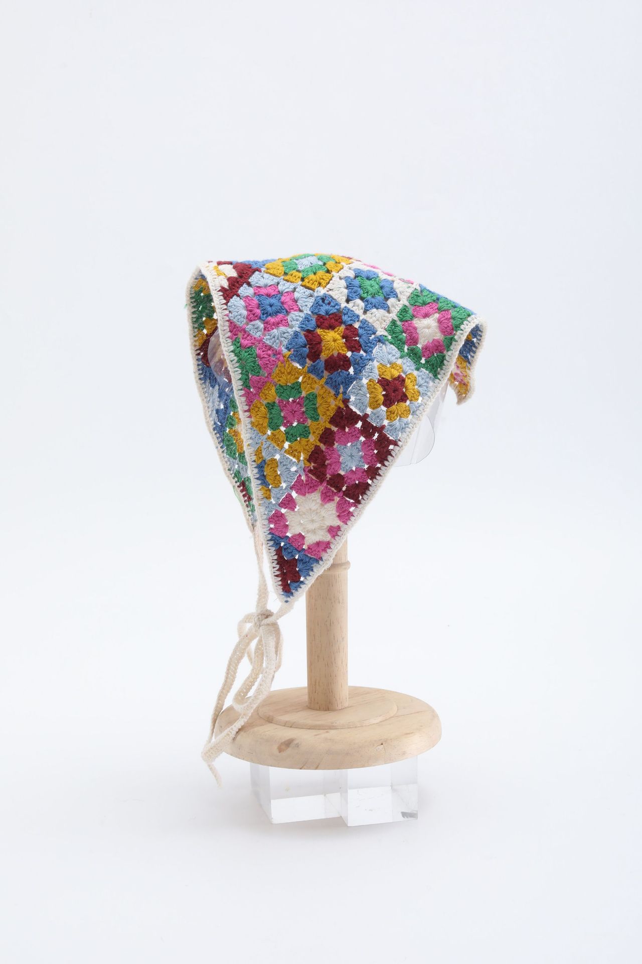 Francia cereza toallas triangulares mujeres primavera y otoño viajes padres-hijos gancho de punto flores hueco pañuelo de arte correa de pelo gorro