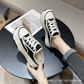 女式休闲单鞋;女式板鞋;女式运动单鞋