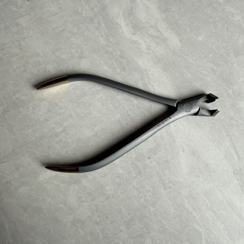 Dental Filament Cutting Pliers, End Cutting Pliers, Wire Cutting Pliers, Inlay Tungsten Carbide Curved Bracket Pliers, Orthodontics Dental Filament Cutting Pliers, End Cutting Pliers, Wire Cutting Pliers, Inlay Tungsten Carbide Curved Bracket Pliers, Orthodontics