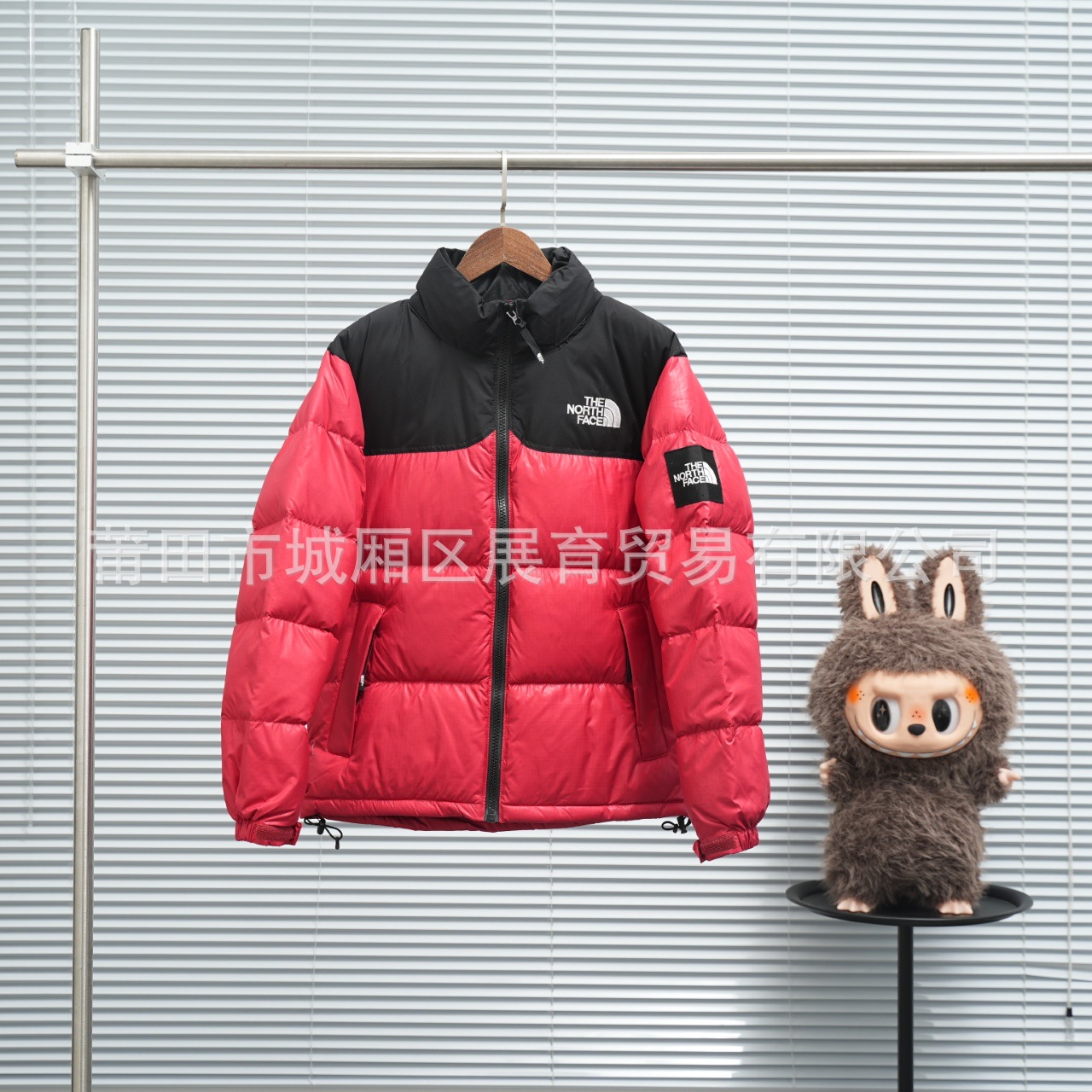 Beijiao2026 otoño y invierno nuevos productos Beijiao1996 cara brillante gran chaqueta de plumón a cuadros temperamento de pan cálido