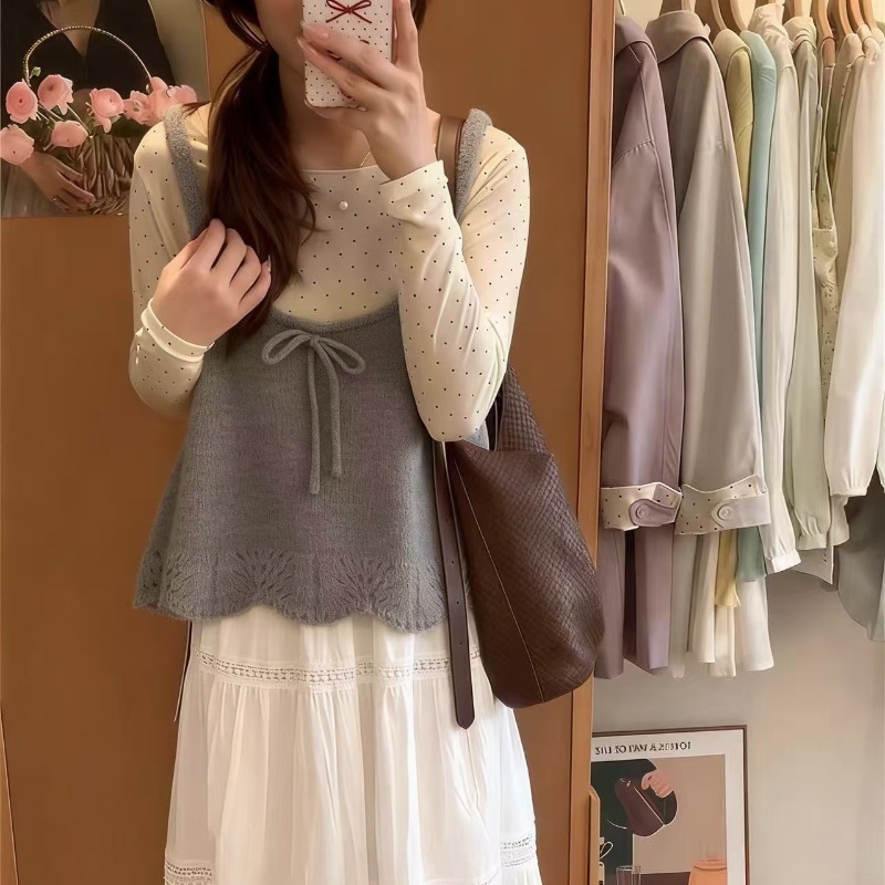 2026秋季新款韩系蝴蝶结宽松针织吊带背心女外穿清新甜美无袖上衣