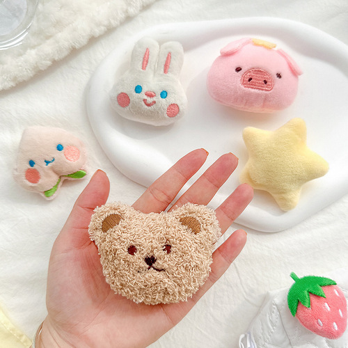 Cartoon cute plush brooch, rabbit pin, accessories, doll accessories, clothes, bags, hanging accessories, wholesale