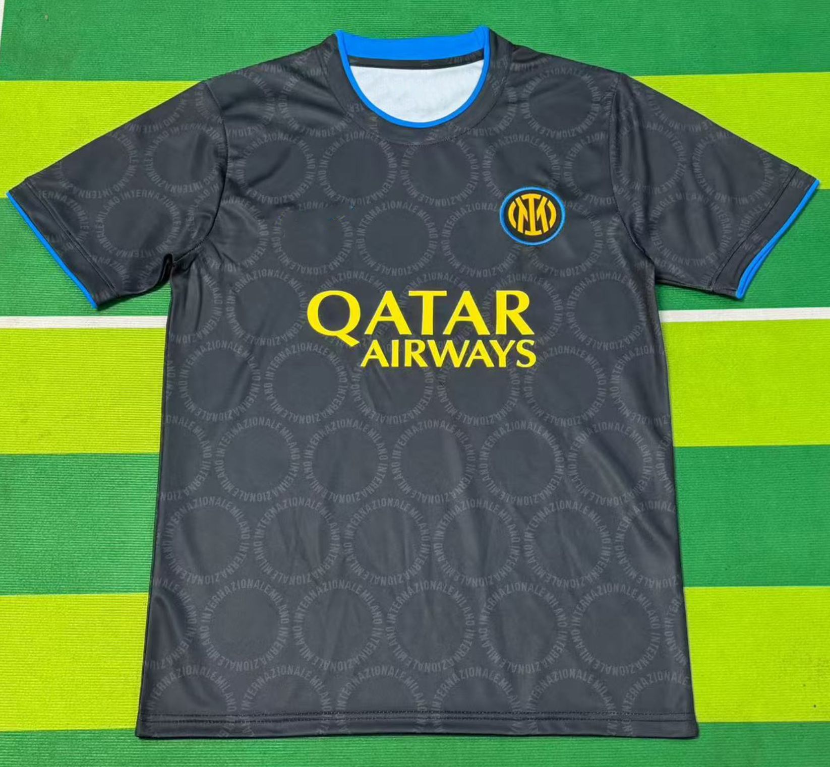 Ropa de entrenamiento del Inter 26 - 27