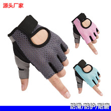 �ļ�������ָ������Ů�ο���������͸���˶���еѵ��������������