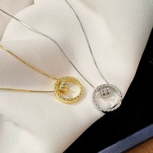 �W���羳���月AȦ���Ů����ɫ�ٴ�߼��е����p�ݚ��|�i���