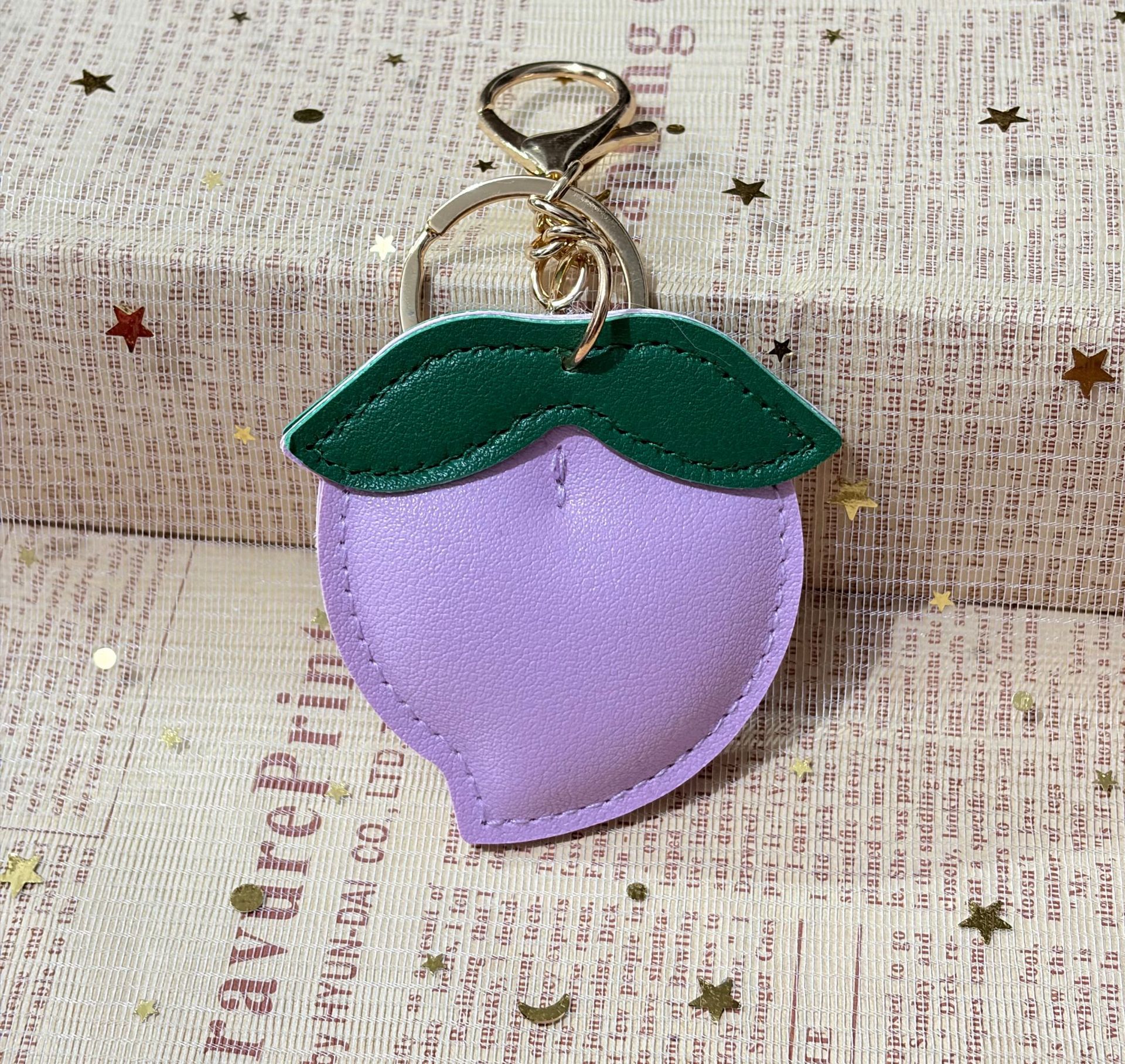Cute estilo de fruta bolsas de cuero PU colgante llavero melocotón manzana limón decoración colgante multicolor