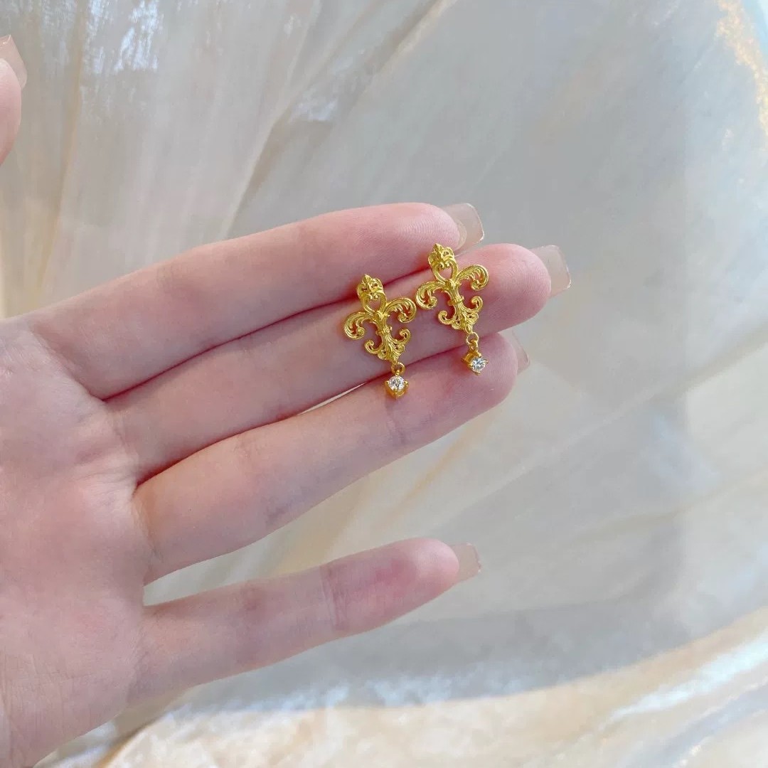 Vietnam Shajin Retro Iris Flower Earrings Women's Elegant Palace Style Iris Flower Fashion Elegant Earrings Factory Outlet_voghion.com