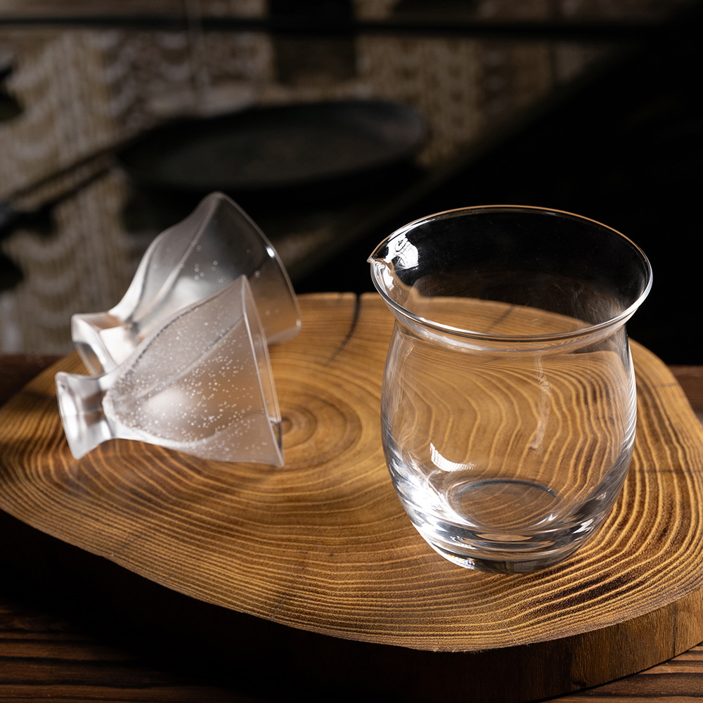 Crystal tea cup