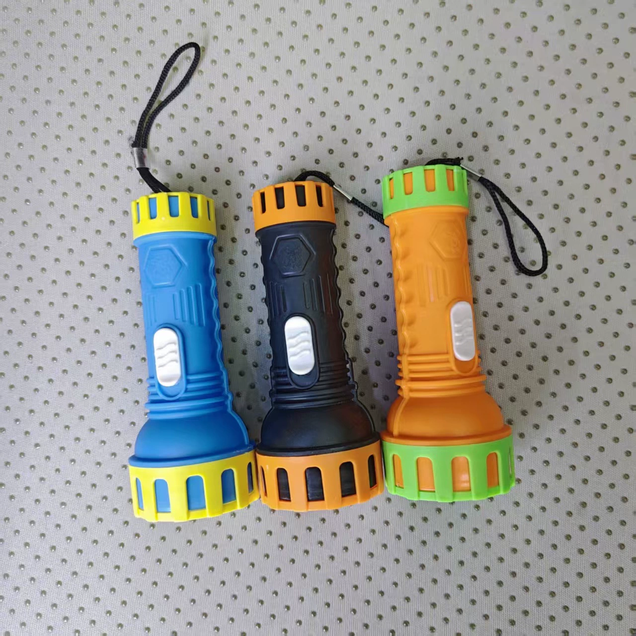 Светодиодный фонарик пластиковый фонарик Крюк фонарик Прозрачный головной фонарик A9 оптовый практический подарок