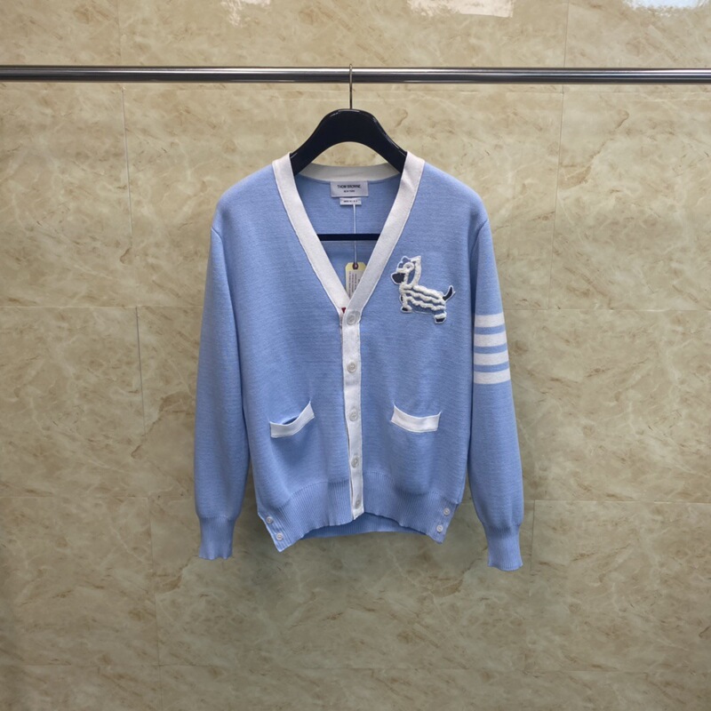 TB Factory Direct Sale: New Autumn/Winter Classic Four-Bar Design with Lion Dog Embroidery on the Chest, V-Neck Wool Knit Women's Cardigan TB Factory Direct Sale: New Autumn/Winter Classic Four-Bar Design with Lion Dog Embroidery on the Chest, V-Neck Wool Knit Women's Cardigan