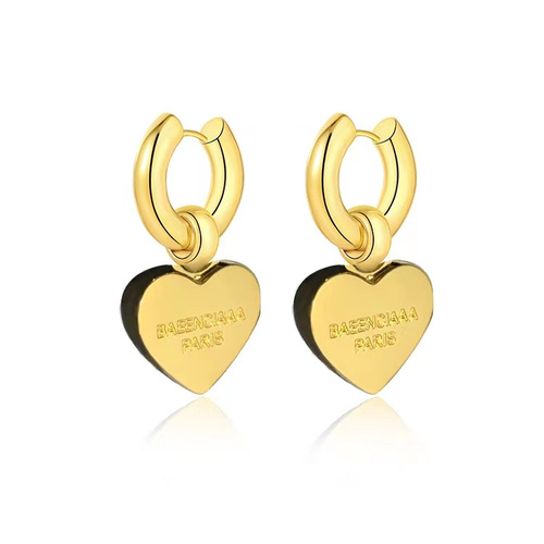 French light luxury Chanel-style 14K brass heart-shaped metal earrings, niche high-quality accessory wholesale