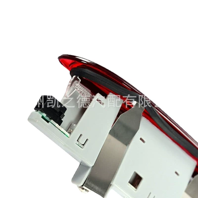 Mercedes-Benz W164Ml/Gl-Ml350Ml320Gl450Gl550 High: Brake light