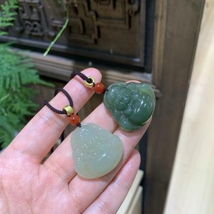 Jinyutang Xinjiang Hetian Jade Maitreya Buddha Is Warm and Delicate, with Beautiful Colors and Exquisite Carving. the Laughing Buddha Has a Variety of Hair