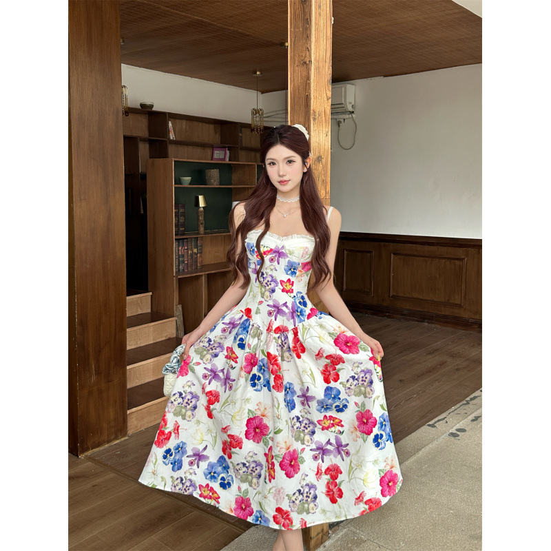 Real Shot of Retro Hand-Painted Suspender Birthday Dress Summer