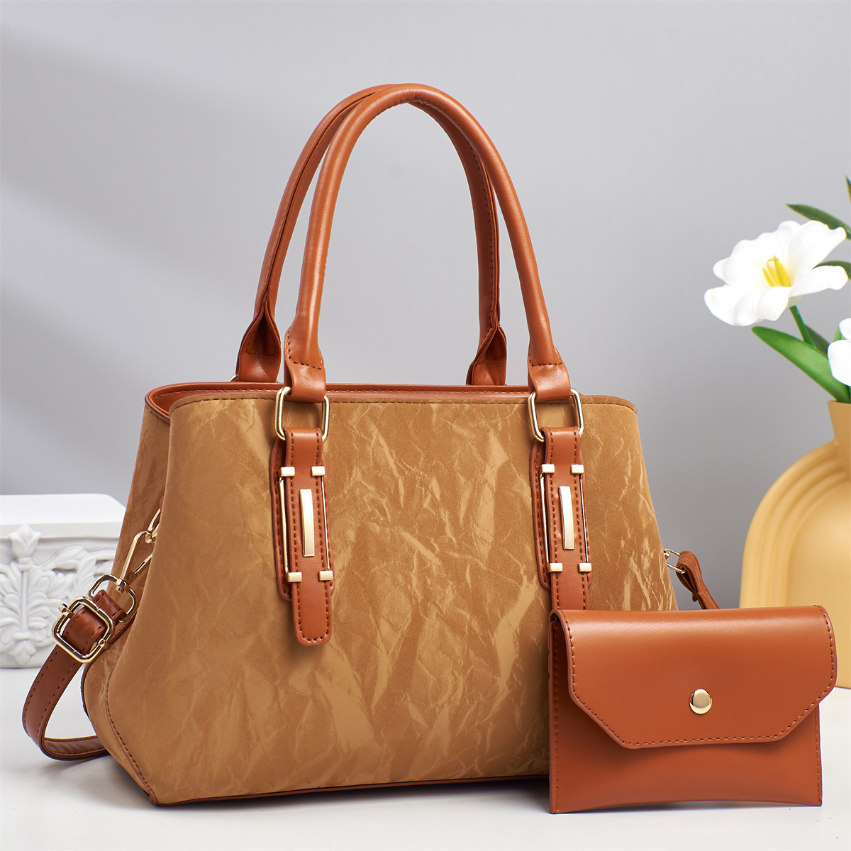 Bolso de mujer nuevo bolso de hombro de gran capacidad temperamento bolso de madre de cuero suave bolso de mujer de viaje de moda puede ser mensajero