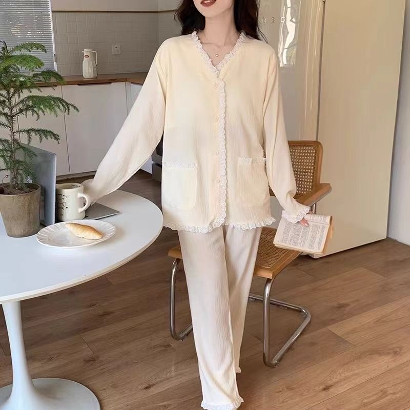 Venta al por mayor transfronteriza con almohadilla para el pecho Nubes de algodón Pijamas de primavera y otoño Pantalones de manga larga para mujer Nuevo estilo Cárdigan de encaje dulce Servicio a domicilio