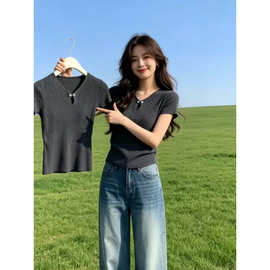 韩国！高级感灰色V领短袖针织T恤夏季新款气质休息显瘦打底衫上衣