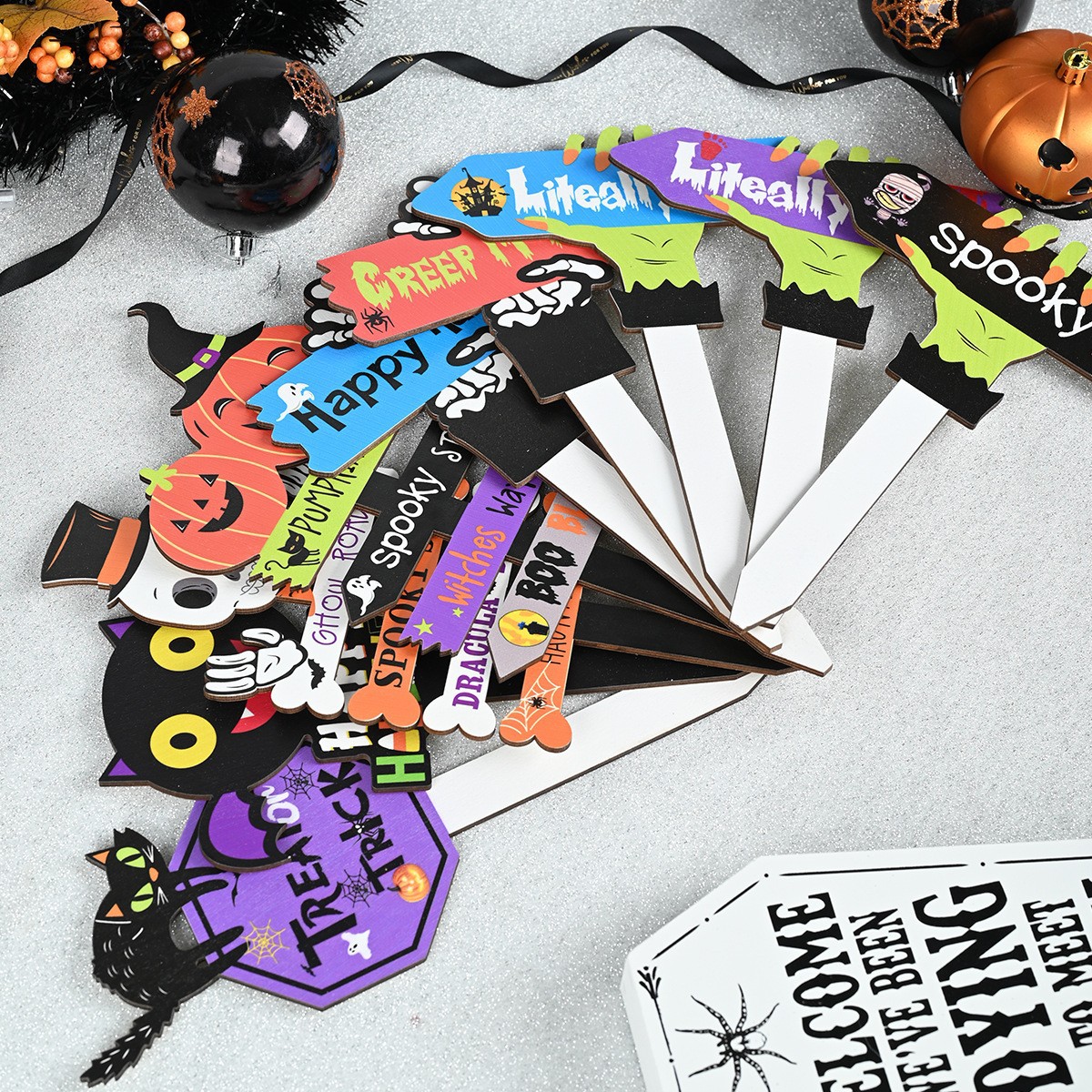 Decoraciones de Halloween artesanías de madera transfronterizas fantasmas fiesta puerta adornos colgantes de madera Halloween tarjetas de cartelera