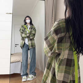 大码美式复古格子衬衫女春秋新款设计感小众宽松显瘦衬衣叠穿外套