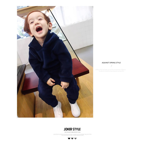 Set of 2 Kids' Sweatshirt and Pant Outfit for Autumn/Winter 2025, Gold Velvet Solid Color Set for Both Small and Medium Kids