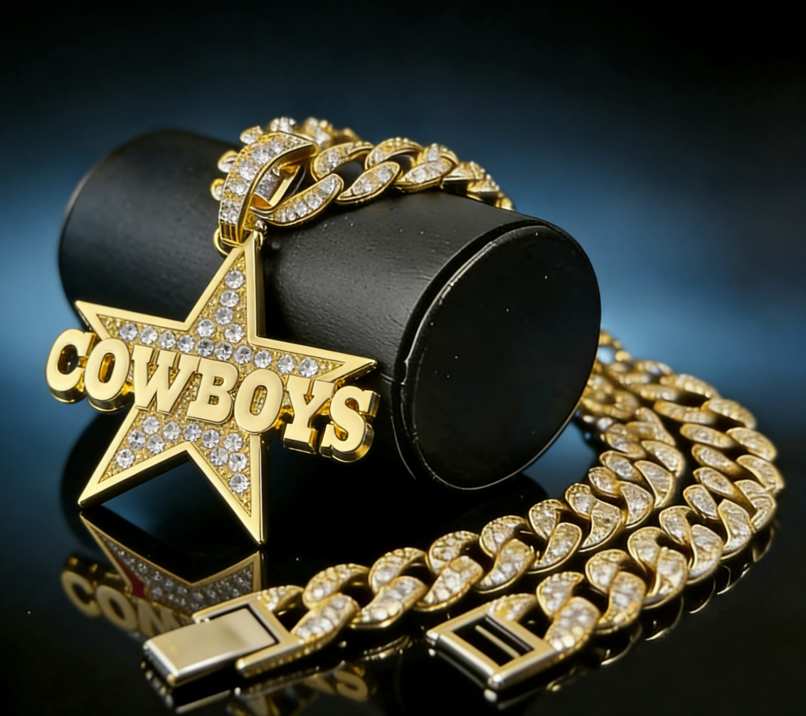 Lujo ligero de diamante completo colgante COWBOYS cadena cubana personalidad de moda cool pareja colgante hip hop personalizado