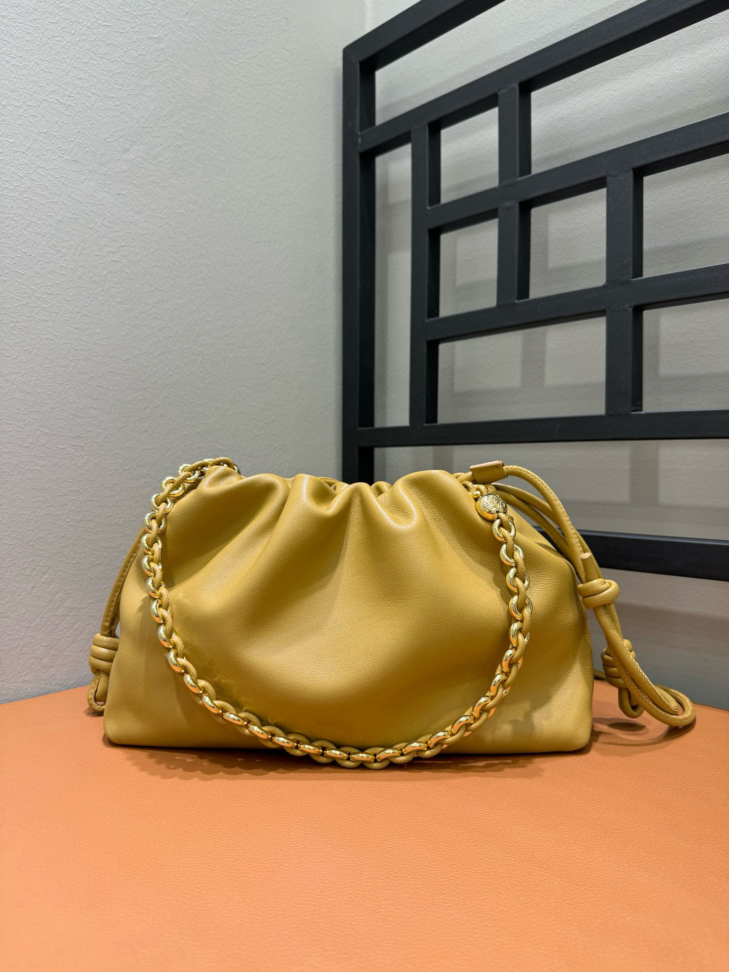 2025新型羅家高品質flameco雲バッグ紐引き福袋バッグ脇下バッグ斜め掛けショルダーバッグ女性