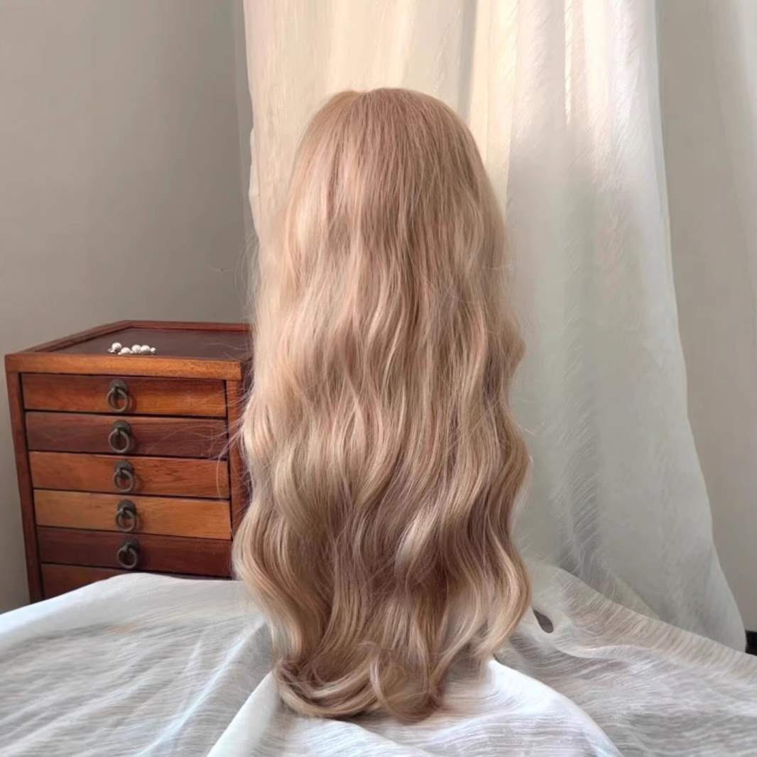 Кремаста Барбие златна кони перика за жене, средњи део, прецизни стил, светлоплава са златним тоновима, перика пуне главе