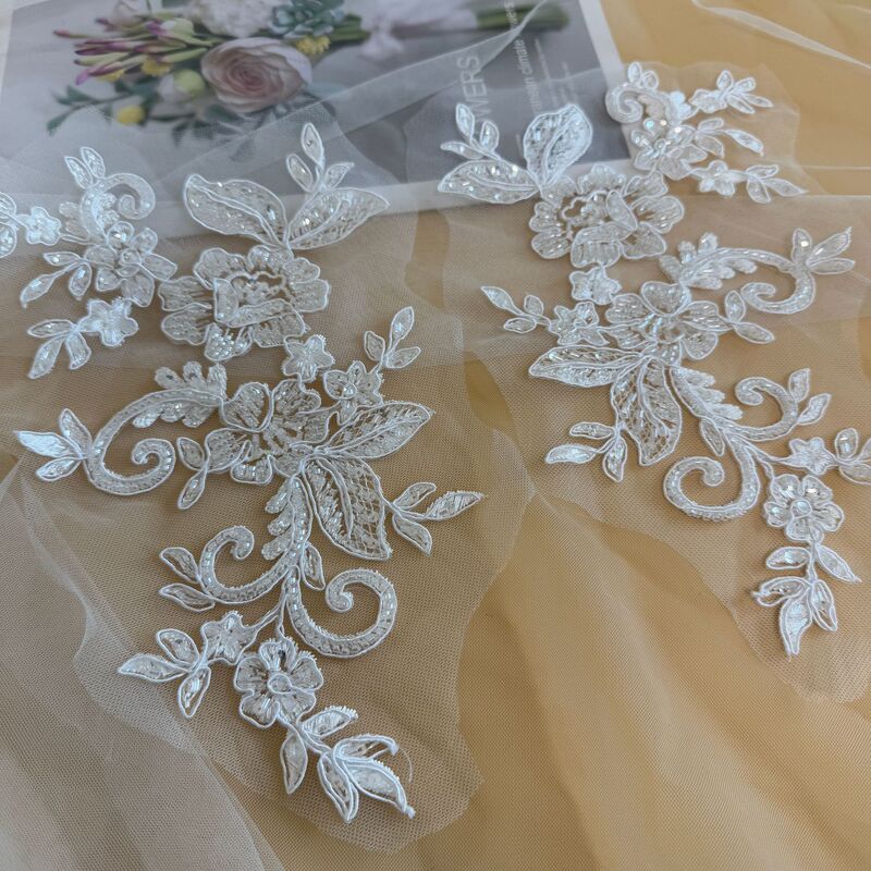 White Bead Stereo Flower DIY Garment Decorative Accessories Accessories Sweater Coat Accessories Need to Sew ZH288