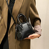 Fashionable small bag, winter shoulder bag, advanced one-shoulder bag, 2023 collection, Korean style, high-quality style