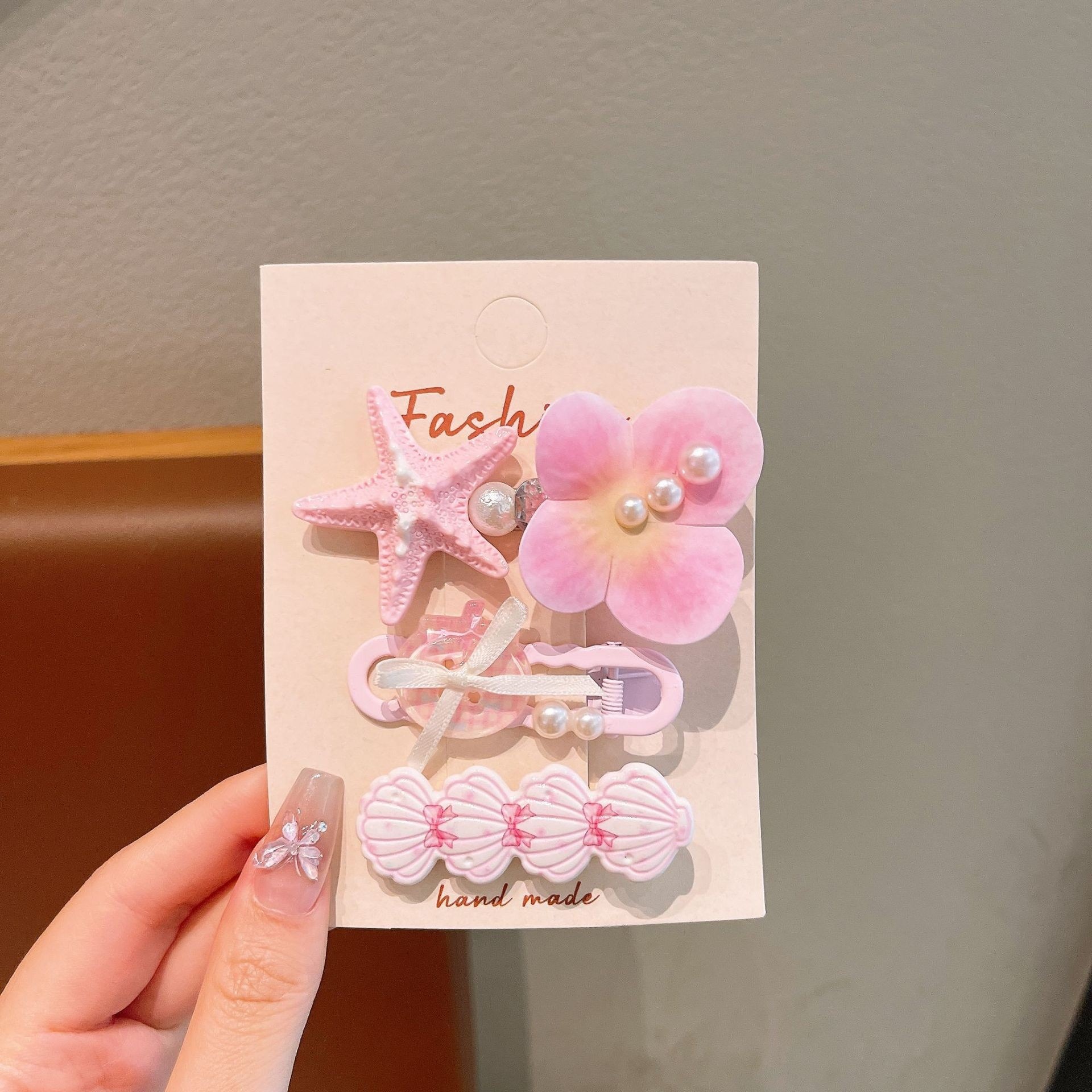 Bonitos pequeños niños frescos clip de pelo conjunto marino viento conchas estrellas perlas tarjetas de pelo princesa niñas al por mayor