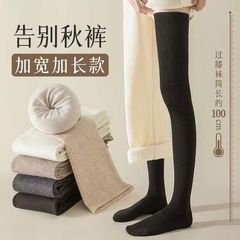 膝を長くした女性の秋冬の長筒靴下のやせた足を厚くして保温します。膝を保護します。