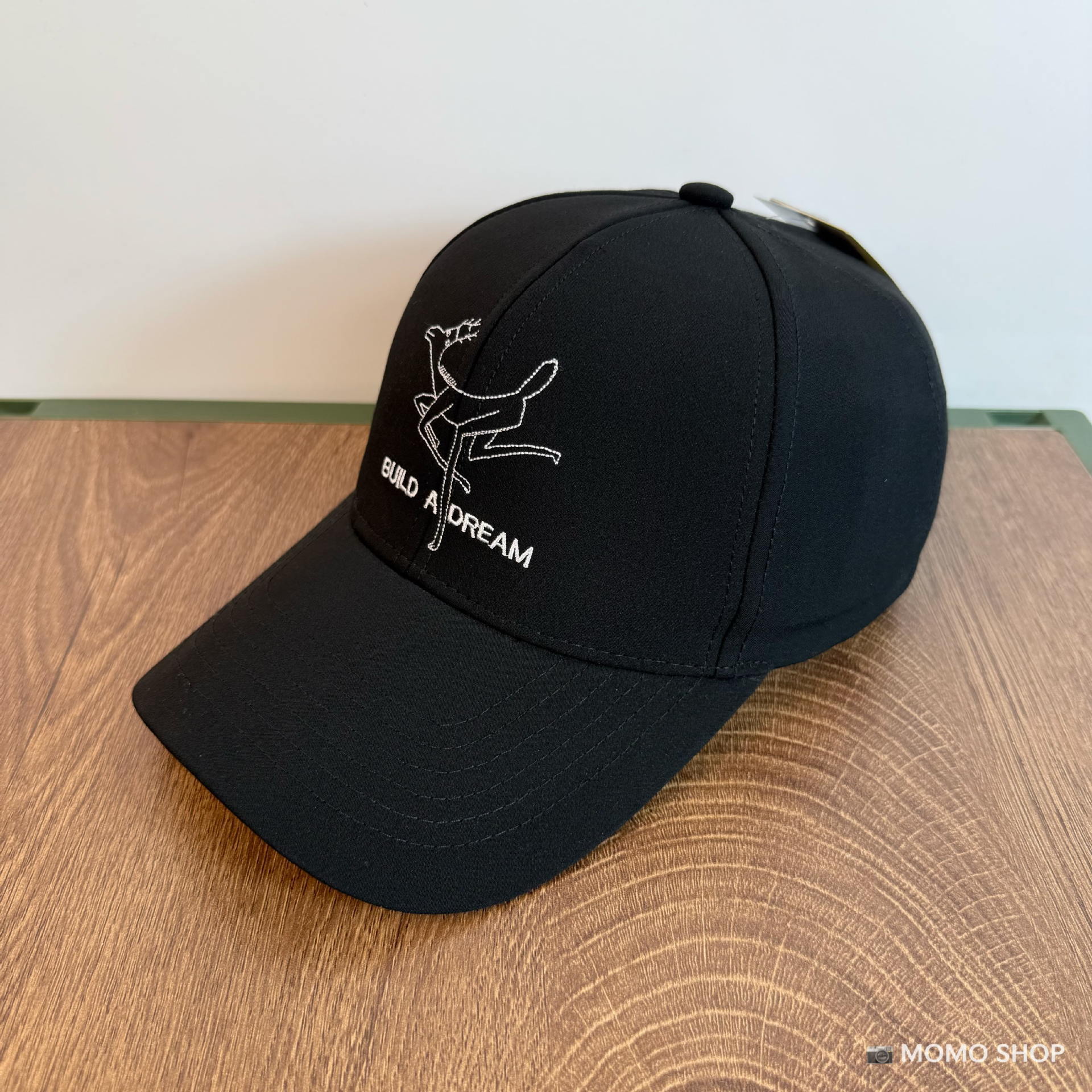 Caricatura bordada ciervo coreano de alta calidad sombrero de béisbol duro para hombres y mujeres sombrero de visor de pato casual bisela ancha