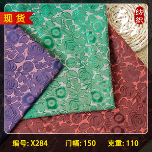 ���pϲõ�廨���¿�j����x���������b���϶�ɫ�B��ȹ�p���Ứ��