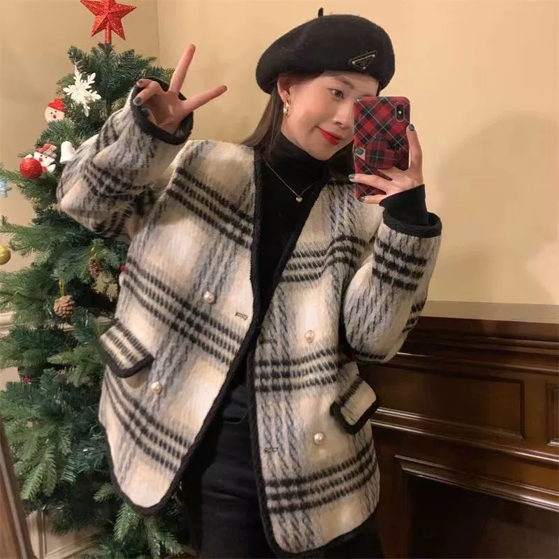 Дизайн осенней куртки, модный шерстяной плащ, плюс-сайз, тренд сезона, стиль Chanel