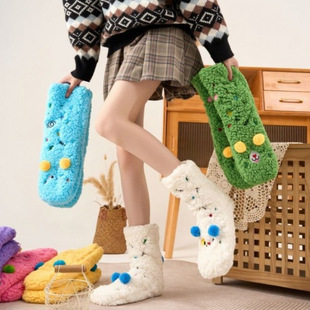 Lamb Velvet Socks Women's Thick Warm Floor Socks Brushed Thickened Non-Slip Floor Socks Cartoon Embroidered Women's Sleep Socks