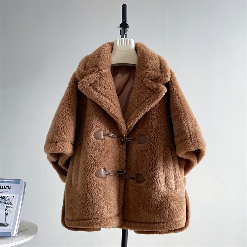 "Marina" Teddy Loose-Fitting Sleeveless Cape Shawl Alpaca Wool Haining Fur Stylish Women's Coat A527