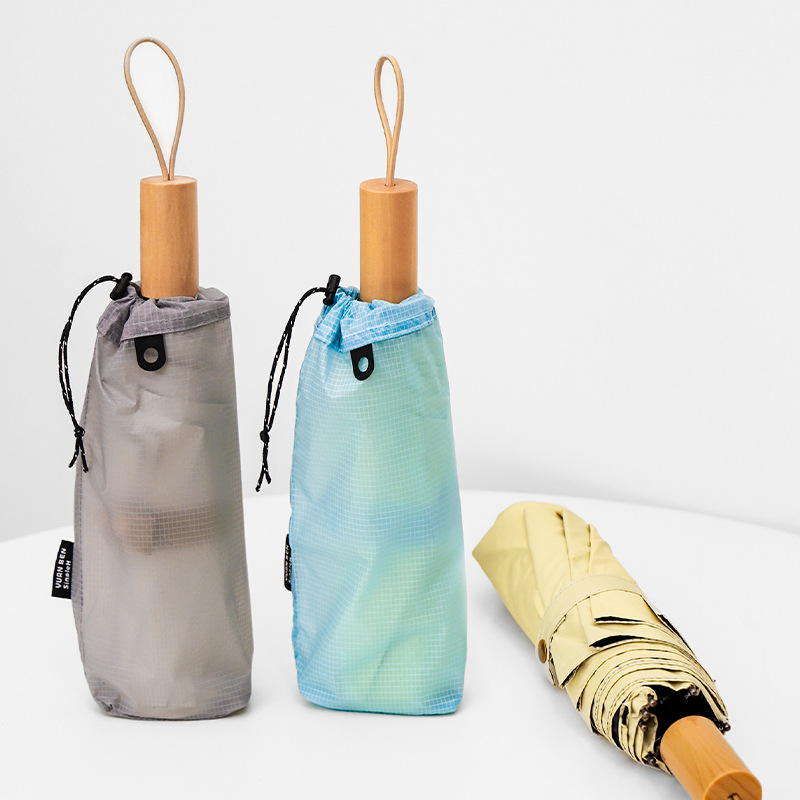 Ultra light waterproof umbrella