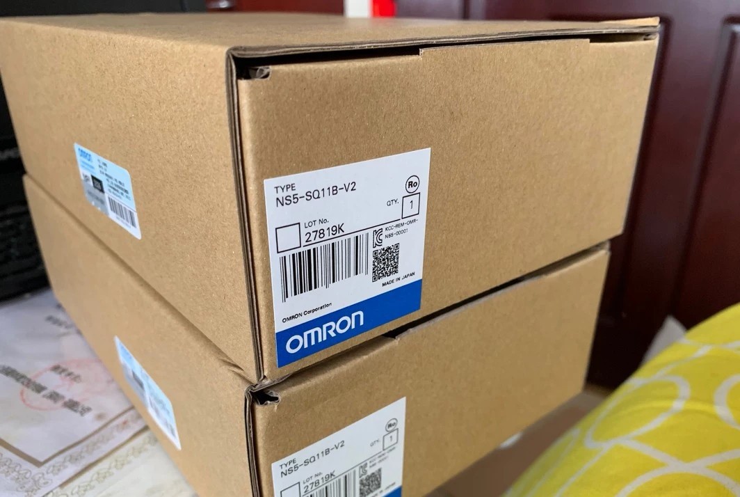 欧姆龙原装全新触摸屏NS5-SQ1515X-V15 现货议价