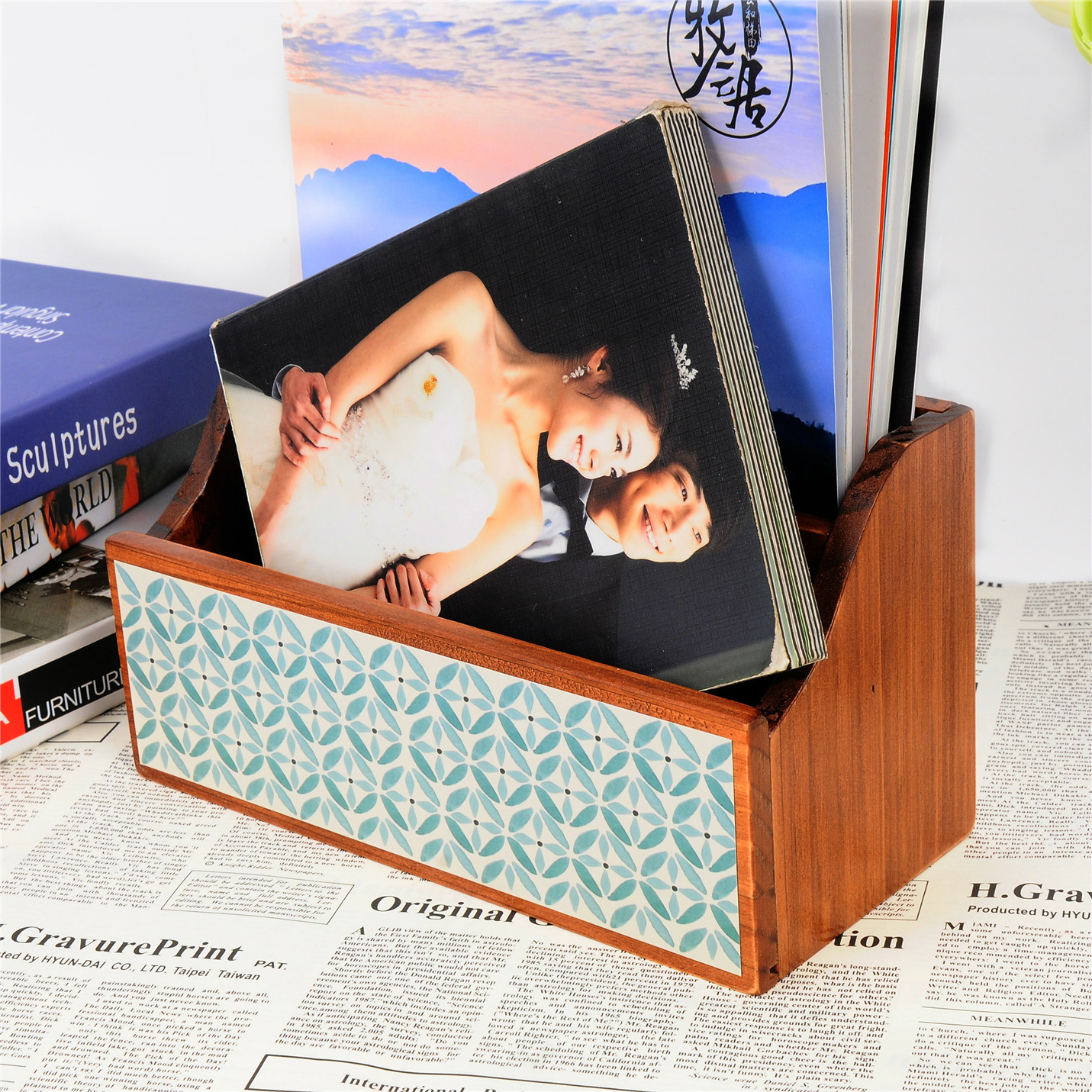 Zakka estilo europeo simple retro hacer viejos archivos de madera sólida caja de revistas de escritorio de escritorio de escritorio tipo cajón multicapa