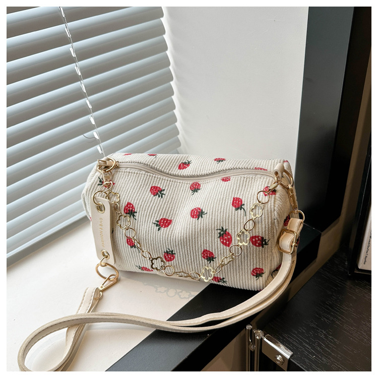 Korean version Instagram fashion cute girl pillow bag 2024 summer new simple casual corduroy single shoulder diagonal_voghion.com