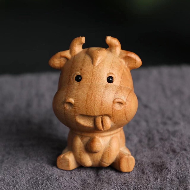 手作りの桃の木の十二生肖の置物の原木のハンドルの竜の牛のネズミの犬はかわいい子供の車の置物を飾ります。|undefined