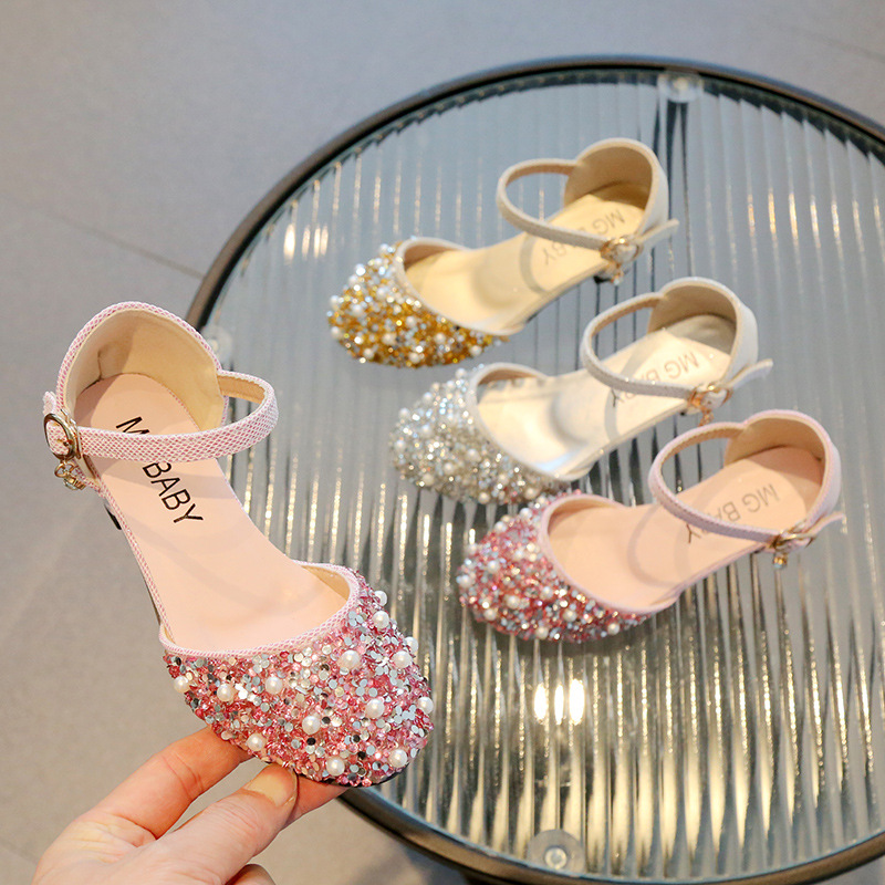 Pearl Water Diamond Princess Schuhe, Flachmund-Mode-Mädchensandalen, Mittelgroße High Heels, Sommer-Kinderschuhe_voghion.com