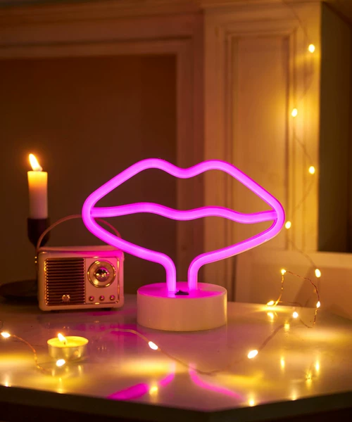 Lip (pink) base