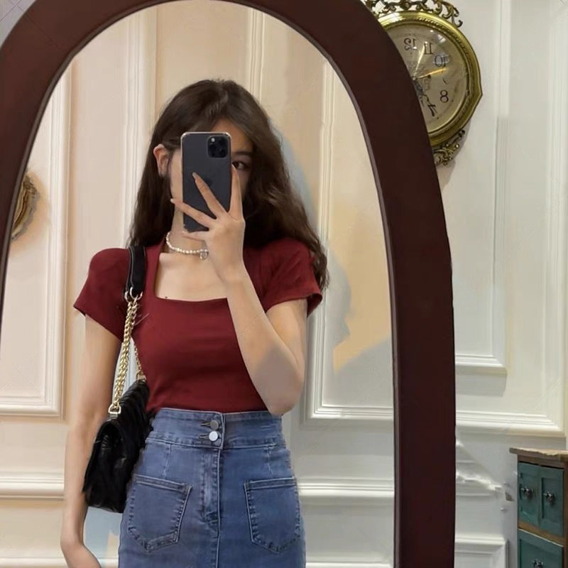 Red Square U-Neck Women's Summer Short Sexy Sexy Short-Sleeved Large Neckline Right Shoulder Top Trendy Brand 2025 New T-Shirt