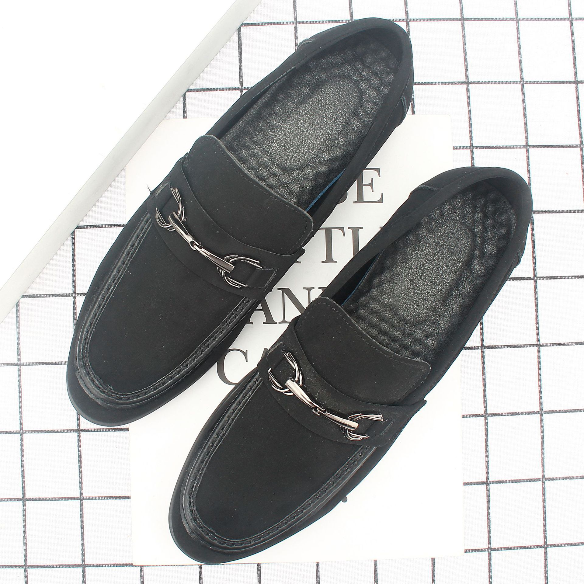 ŷ������Ͱ���Ӣ�׸�����ʿ������װƤЬ����ƤԲͷ��Ь236