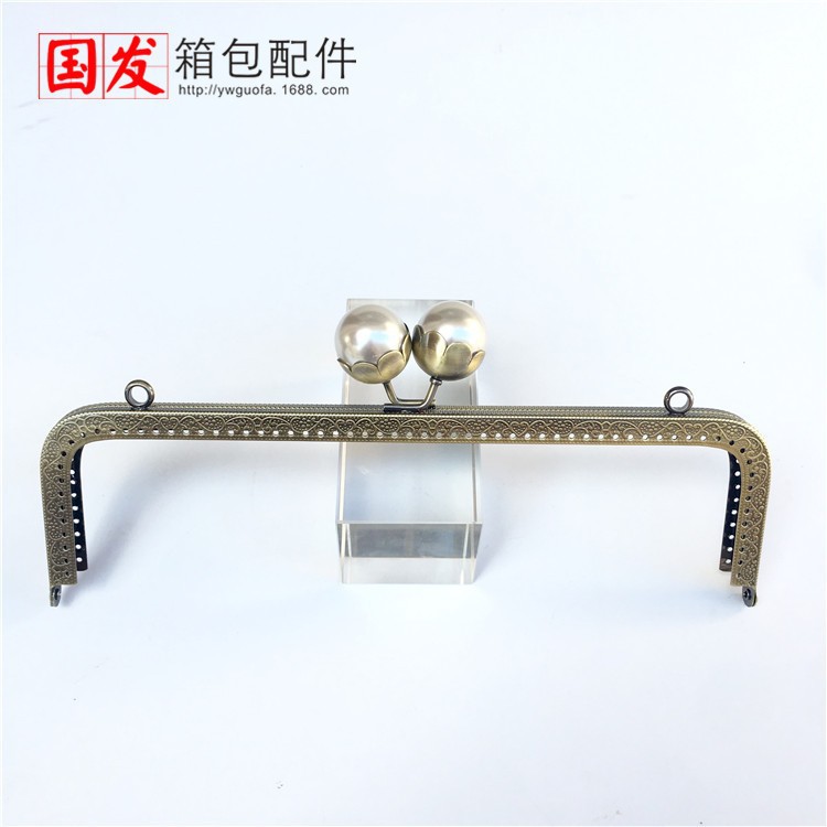 Sin stock: 25cm cuadrado relieve loto cabeza de perla oro bronce gran cabeza de perla 0560 - GT