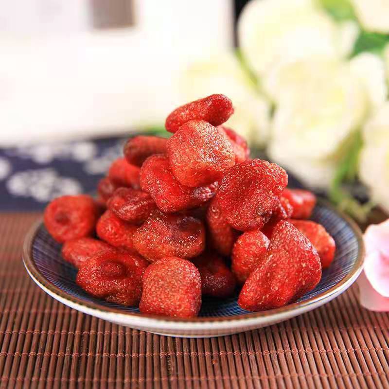 大颗粒草莓干网红水果干蜜饯好吃的办公室休闲零食小吃厂家批发|undefined