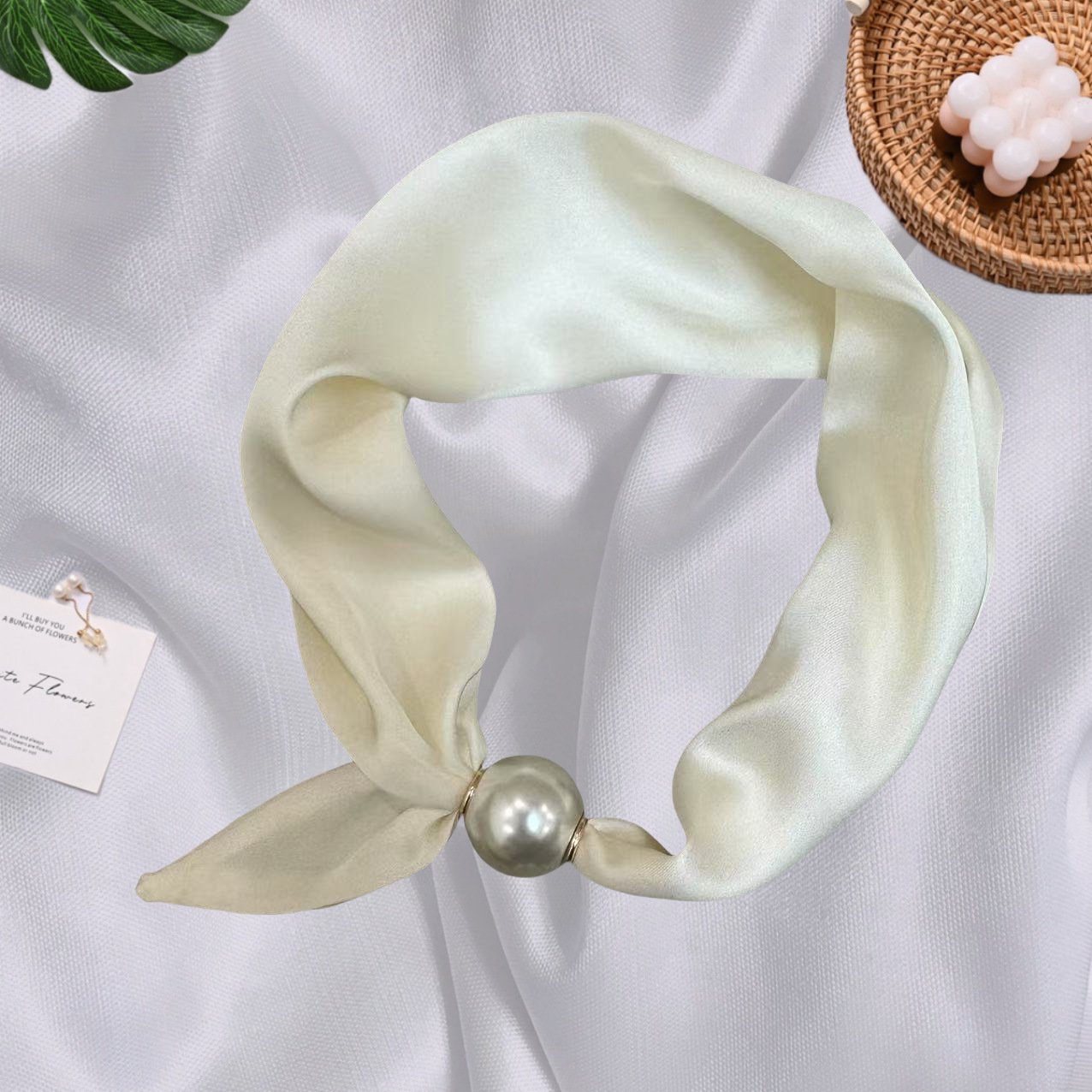 Colar de pérolas de luxo com fecho magnético para mulher_voghion.com