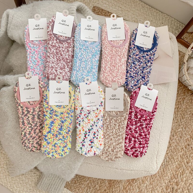 Women's Slippers Socks Indoor Floor Socks Non-Slip Warm Socks Home with Grip Christmas Gift Socks Cover